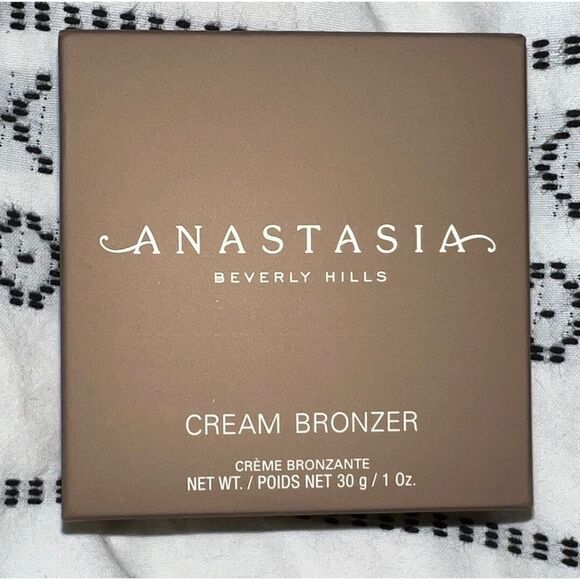 Anastasia Beverly Hills - Cream Bronzer - Amber - Picture 2 of 3
